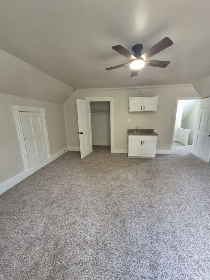 729 Hill Ave - Photo 6 of 21
