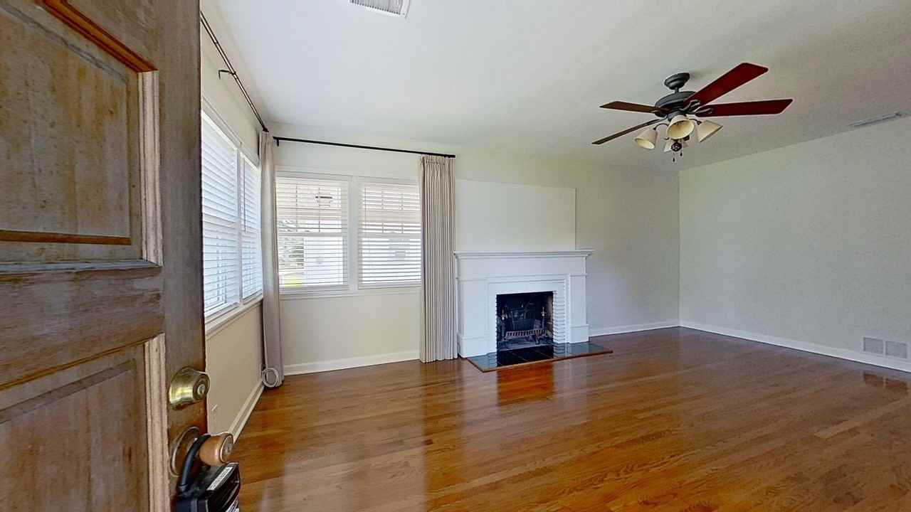 6413 Colgate Rd - Photo 2 of 28