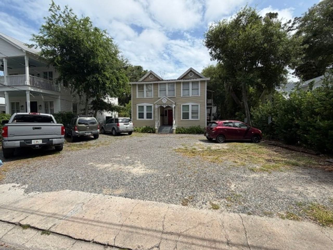 25 Desoto Pl - Photo 6 of 9