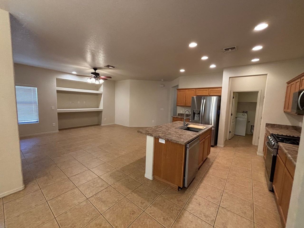 5484 Canteria Ct - Photo 7 of 24