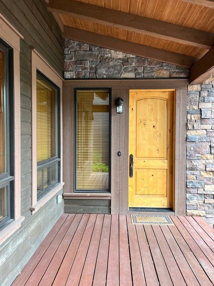 56 Beesley Ln - Photo 3 of 40