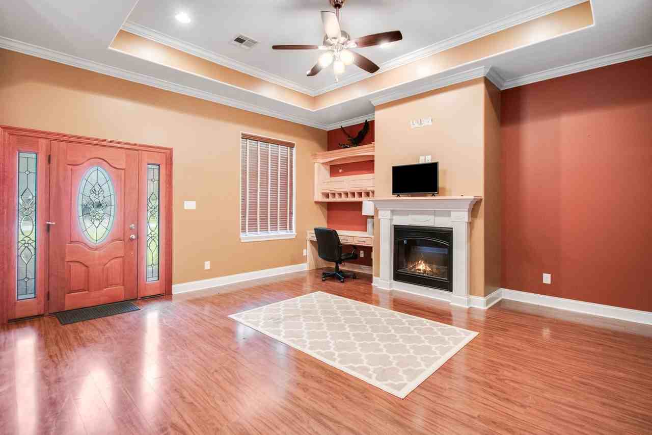 149A Grand Ave - Photo 3 of 19