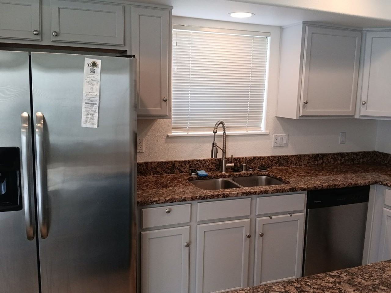 8627 Eagle Creek Dr Ne - Photo 3 of 22