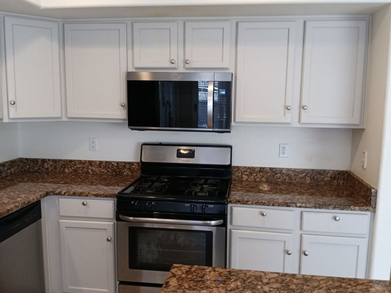 8627 Eagle Creek Dr Ne - Photo 4 of 22
