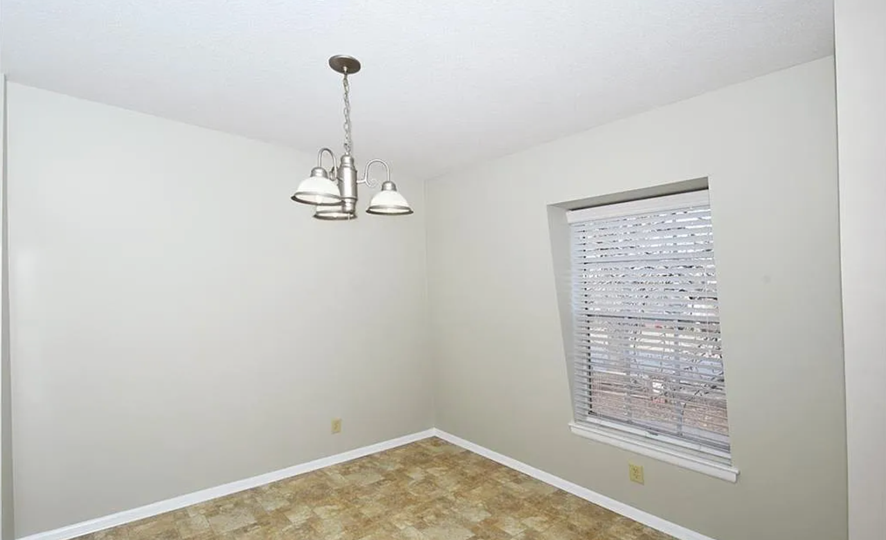 3812 Country Club Rd - Photo 5 of 13