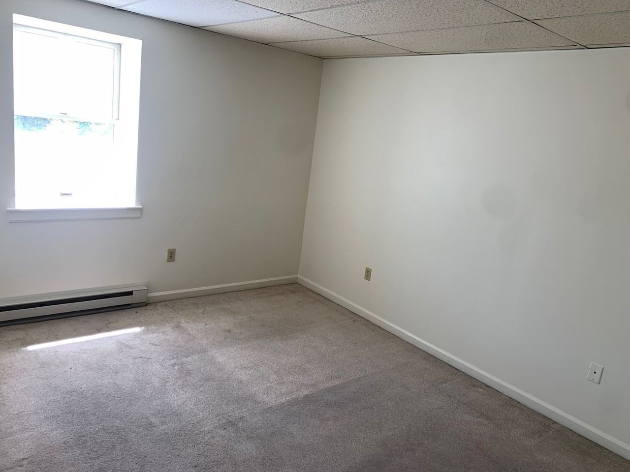 260 W 2nd St - Photo 5 of 16