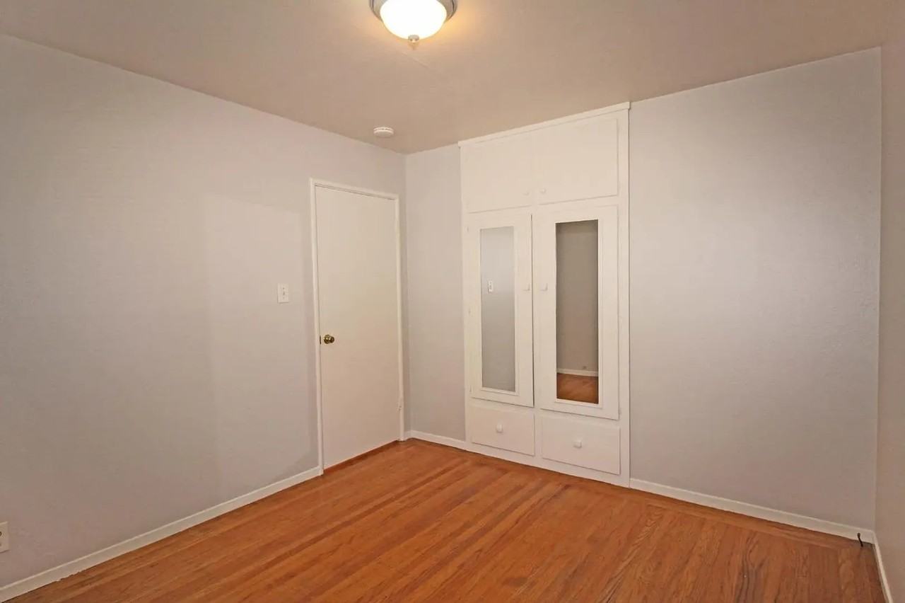 14864 Crosby St - Photo 6 of 16