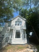 featured image of 2400 N Sheridan Rd #B
