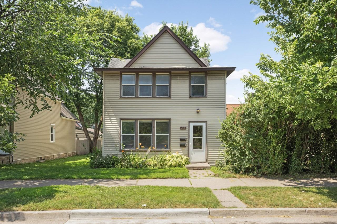 750 Buchanan St Ne #1 - Photo 2 of 26