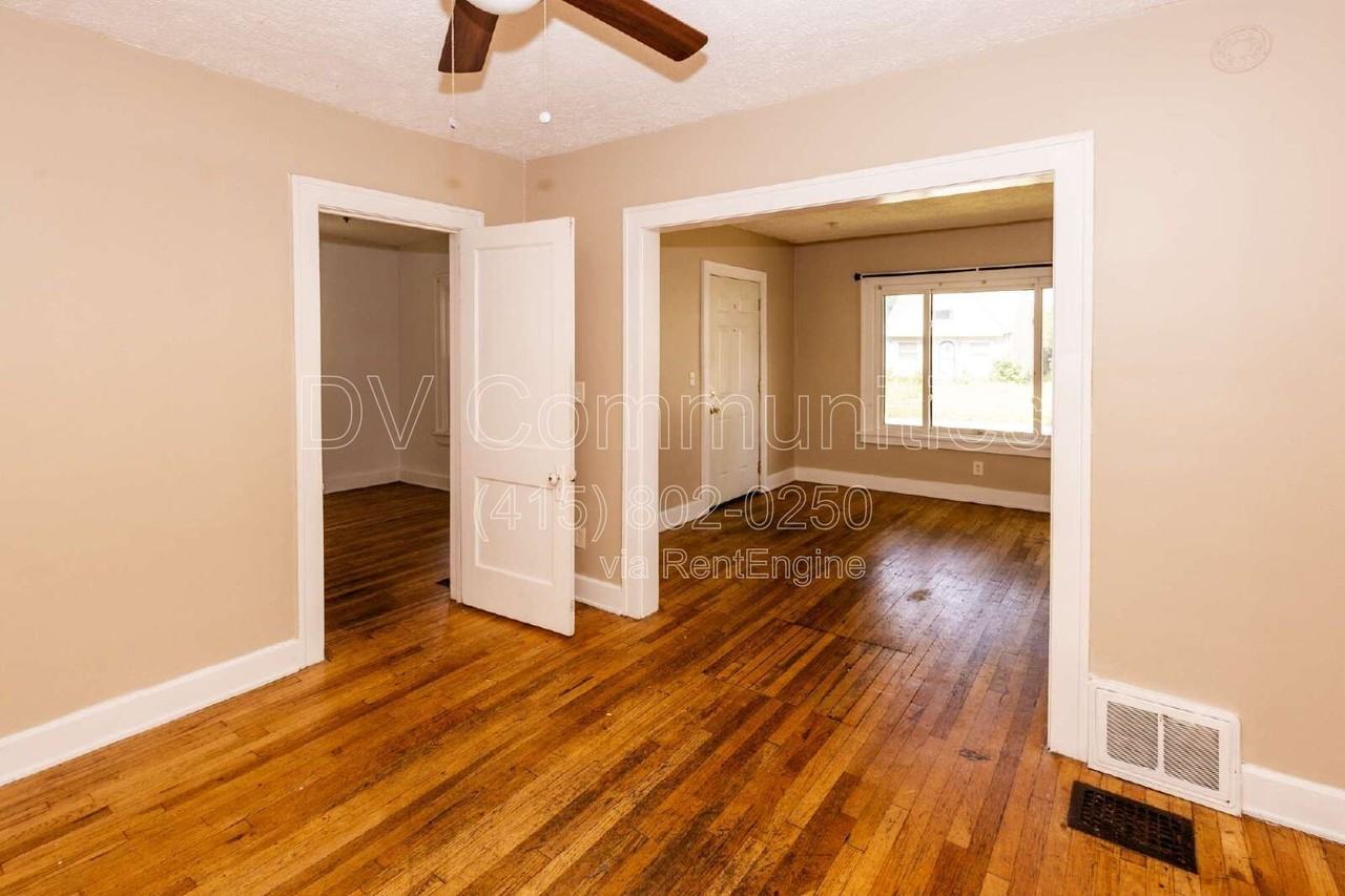3849 W 135th St - Photo 6 of 17