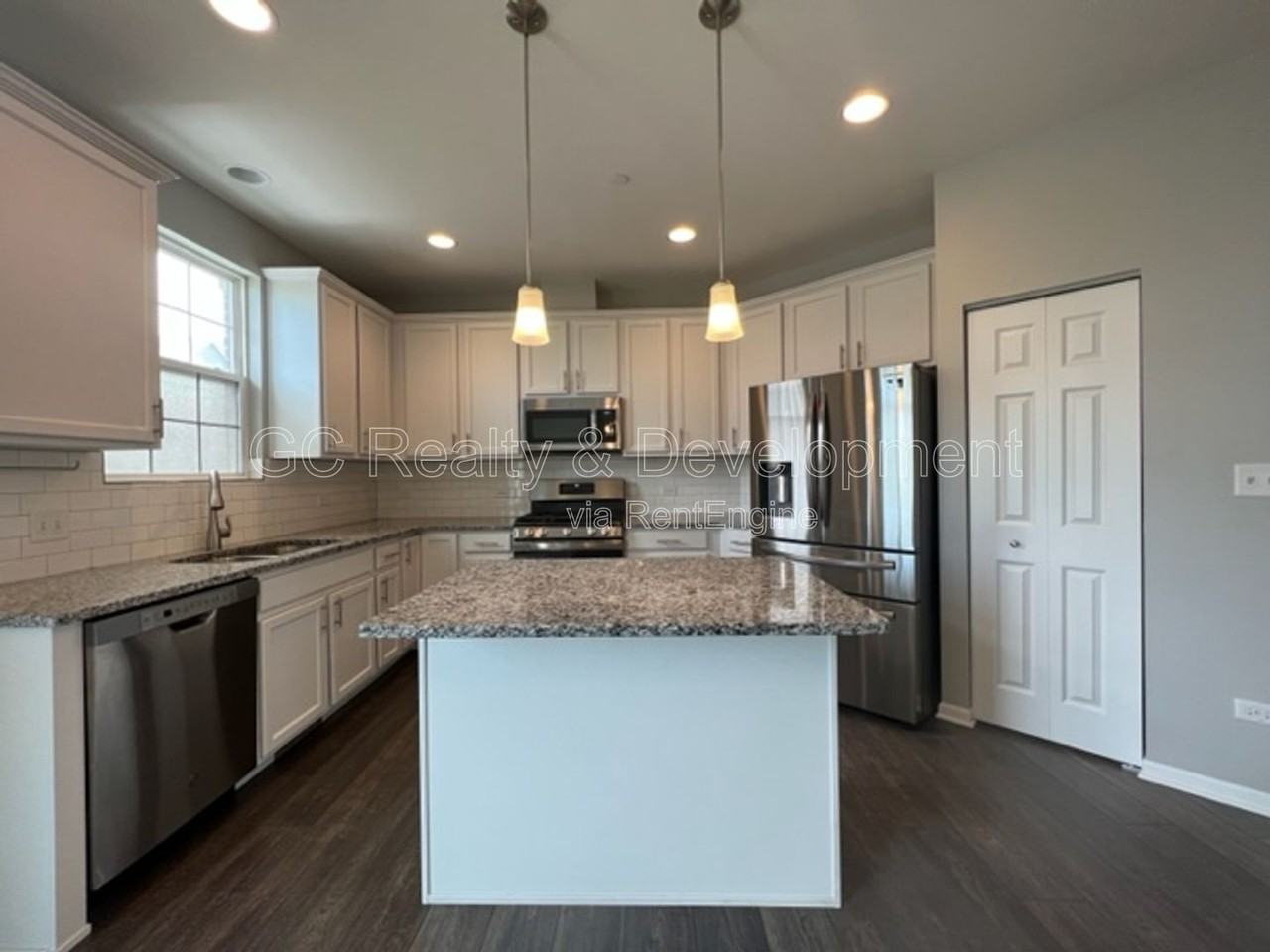 4435 Monroe Ct - Photo 2 of 28