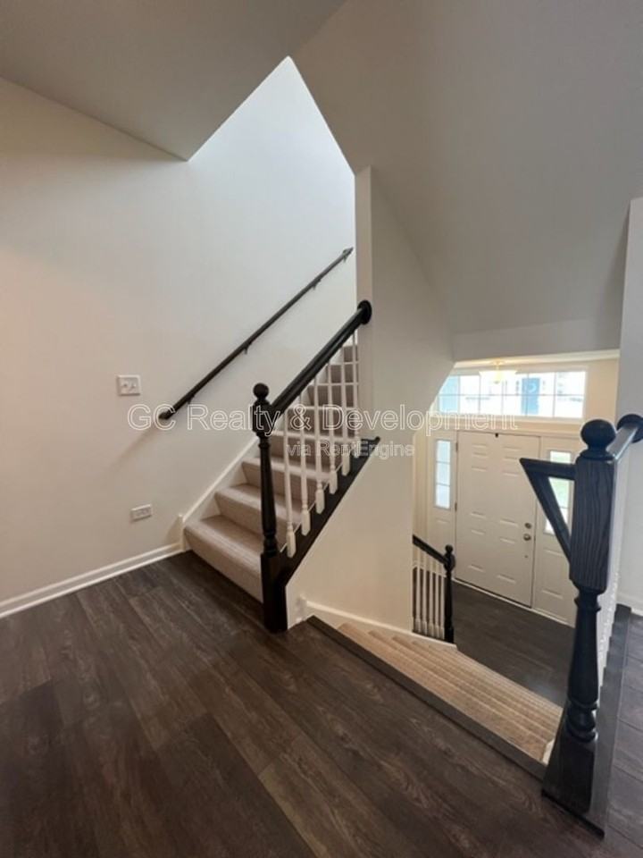 4435 Monroe Ct - Photo 4 of 28