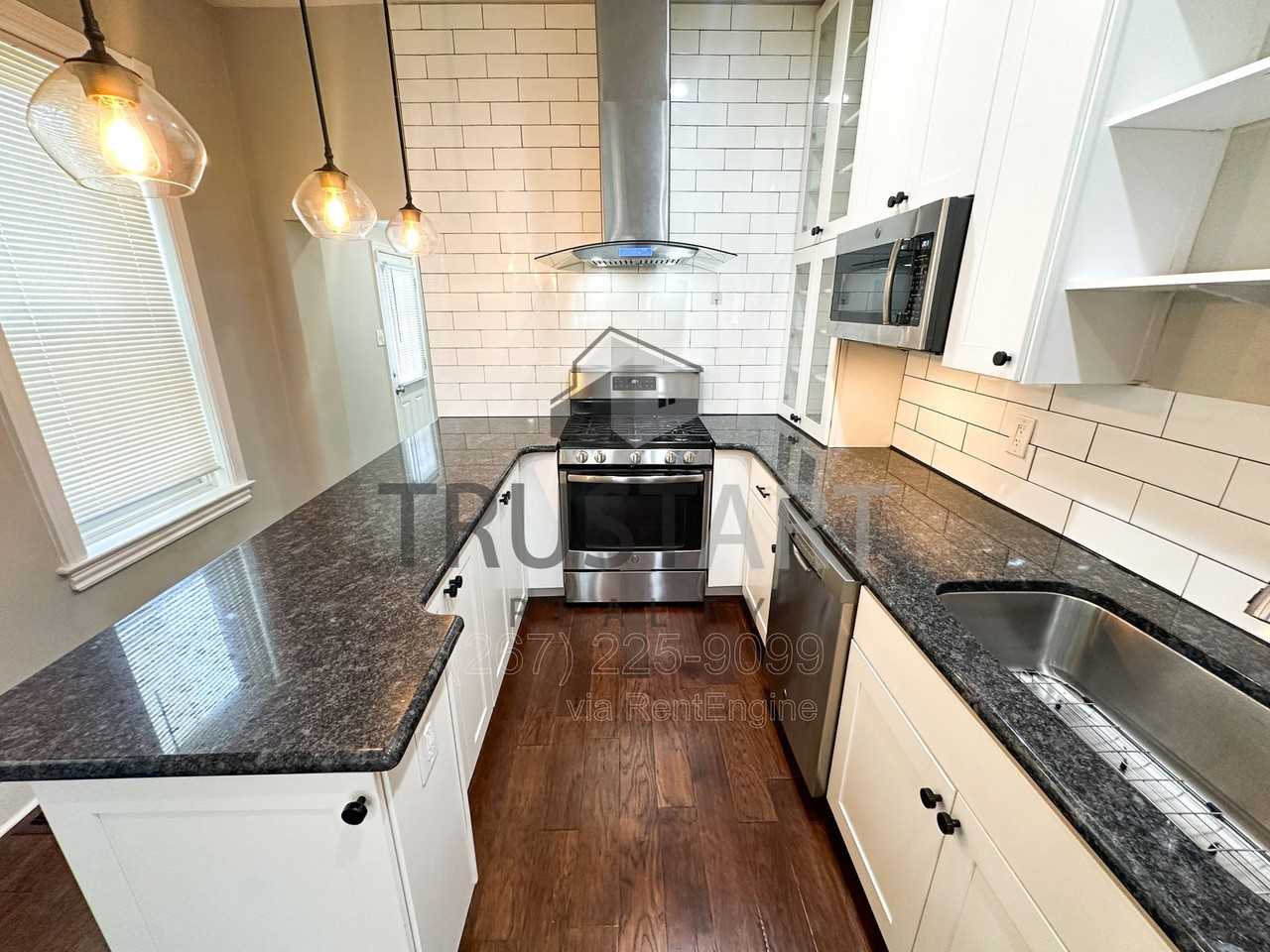 2406 E Allegheny Ave - Photo 3 of 23