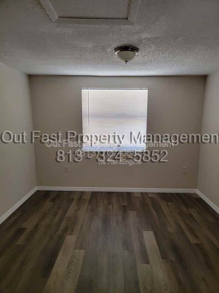 8400 Sunnydale Dr - Photo 6 of 13