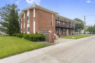 426 Oak St #446-7 - Photo 1 of 1