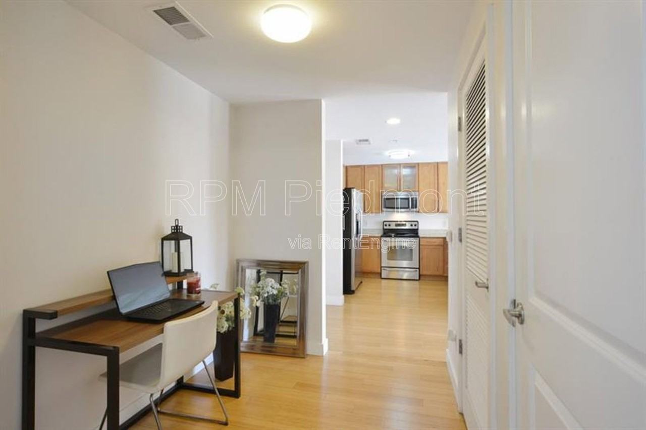 563 Memorial Dr Se #210 - Photo 2 of 19