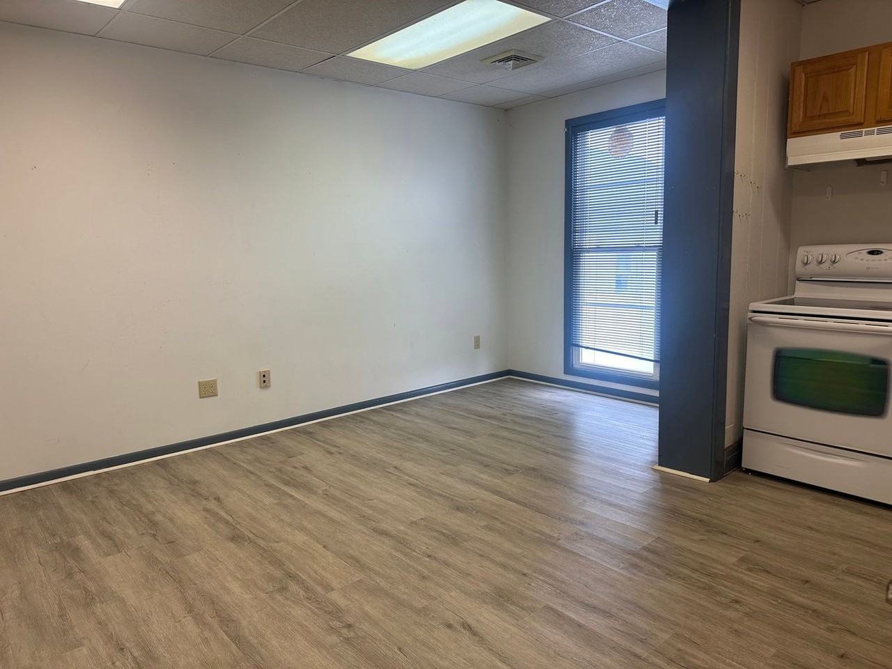 152 W Main Ave #2 - Photo 2 of 20