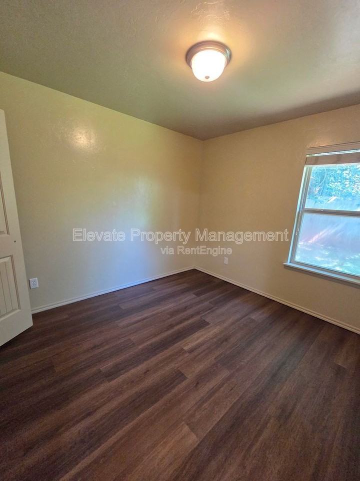 927 W Prairie Wind Way - Photo 5 of 12
