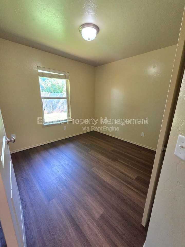 927 W Prairie Wind Way - Photo 6 of 12