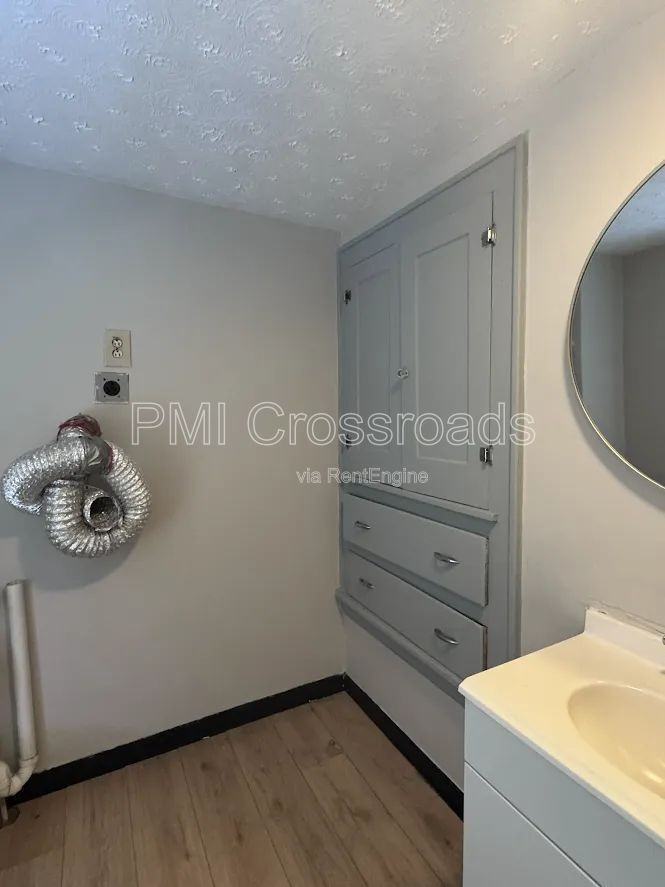 1738 Flint Ave #BF2 - Photo 5 of 21