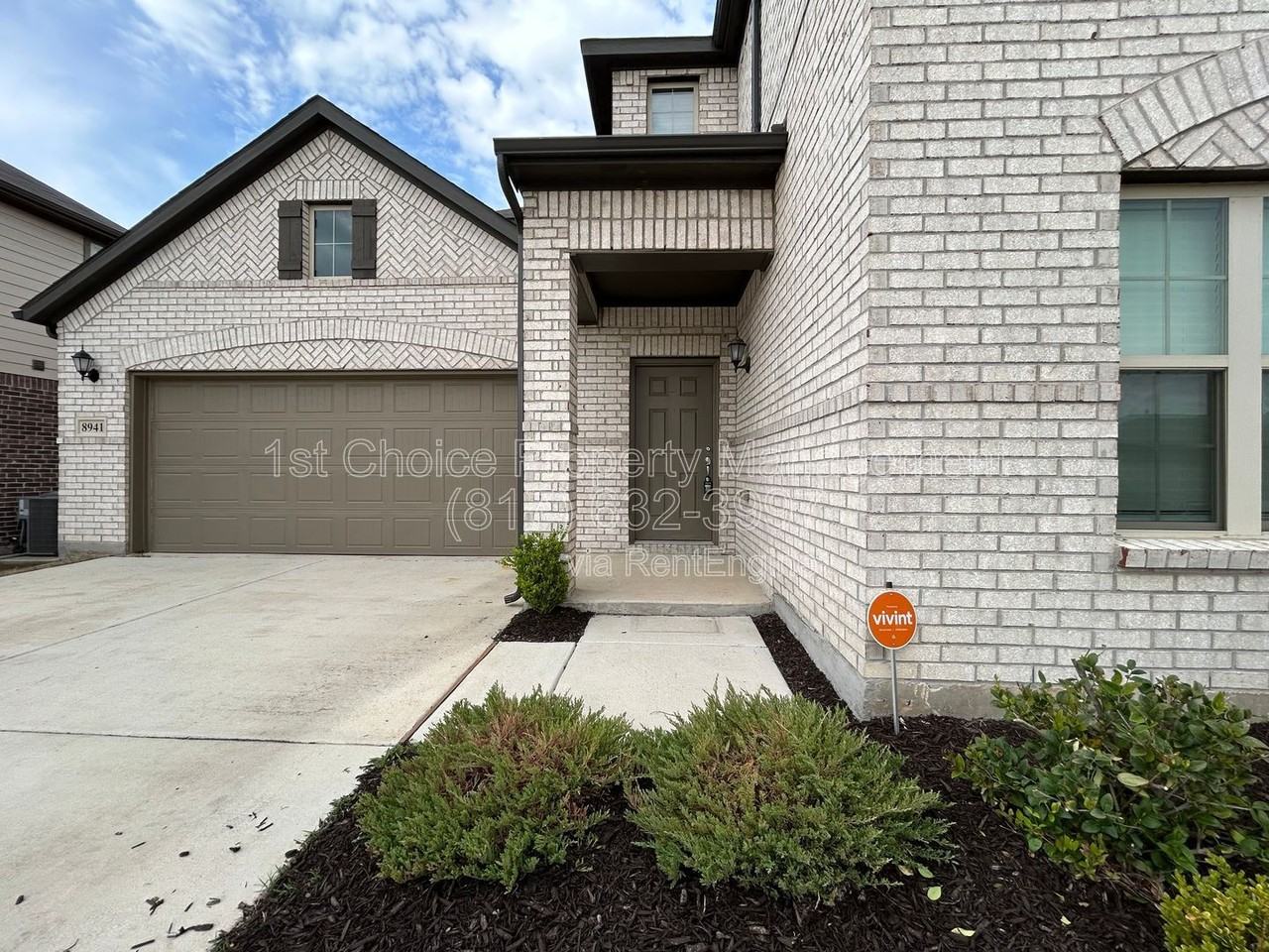 8941 Lantana Meadow Dr - Photo 4 of 50