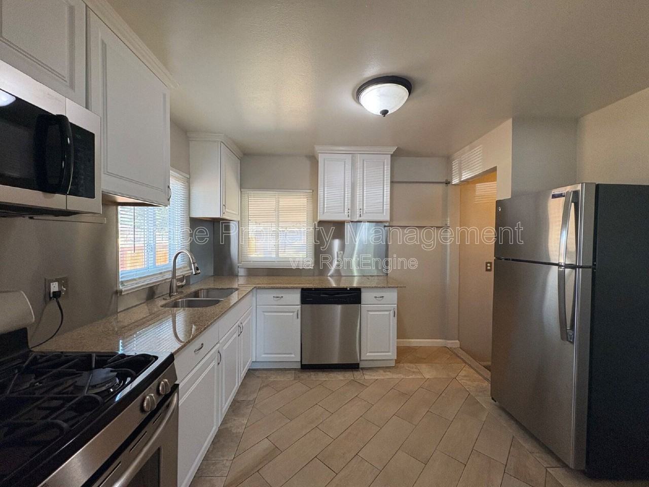 4465 W Custer Pl - Photo 4 of 21