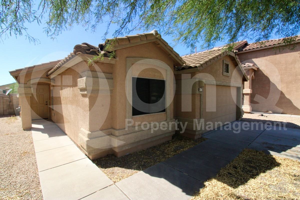 8478 S Hunnic Dr - Photo 3 of 19