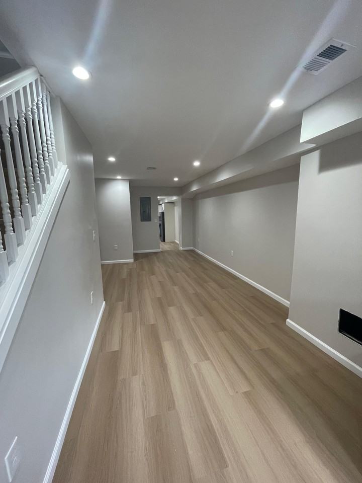 2038 Orleans St - Photo 5 of 15