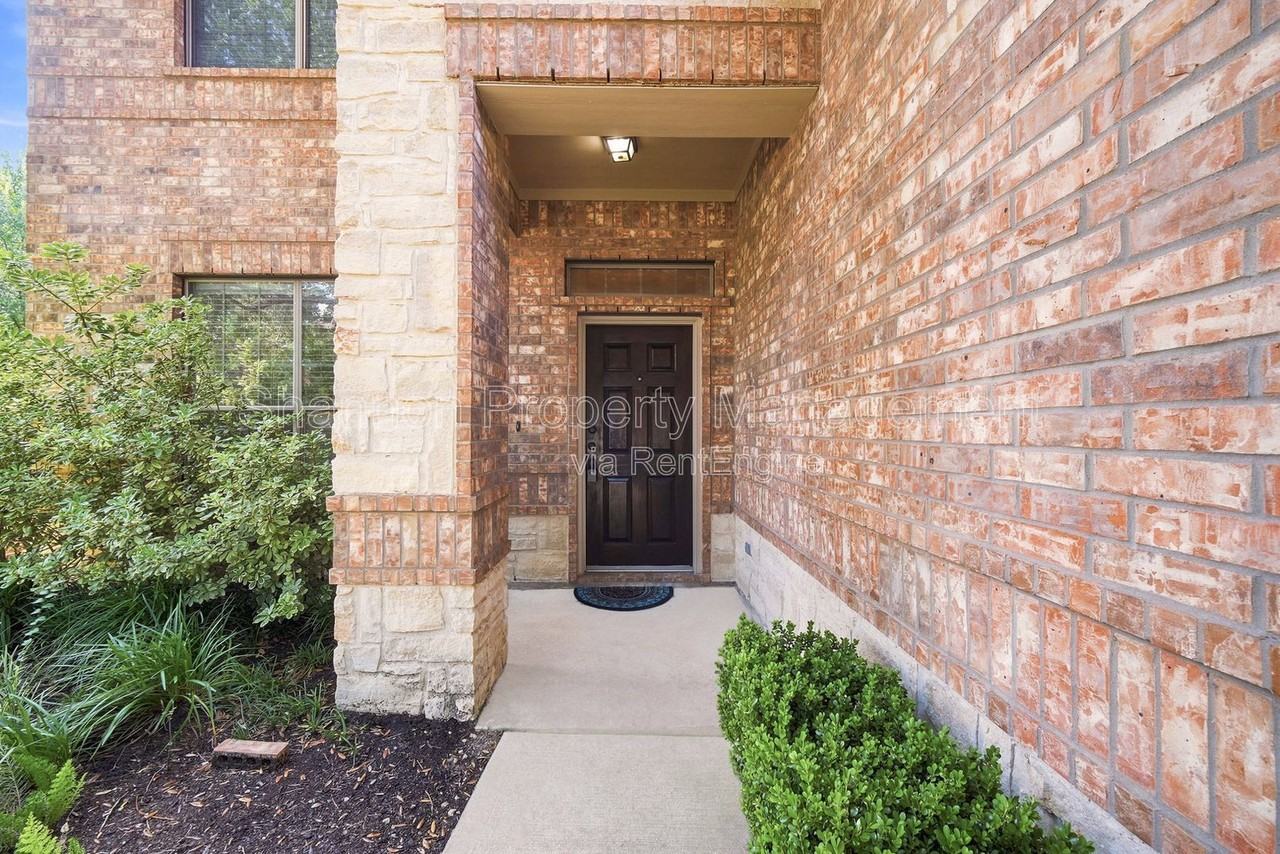 5214 Barleycorn Ln - Photo 2 of 24
