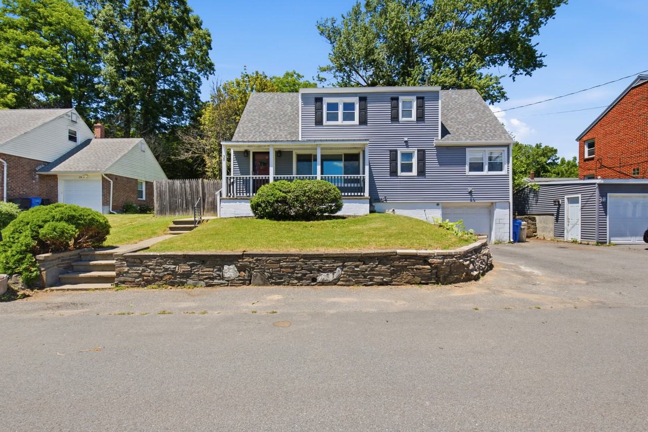 35 Fountain Ave #2