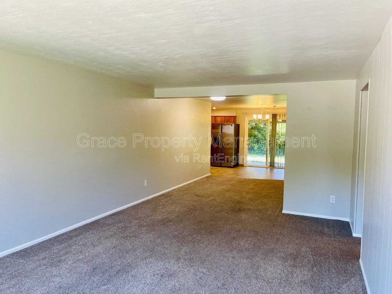3583 Wright St - Photo 4 of 30