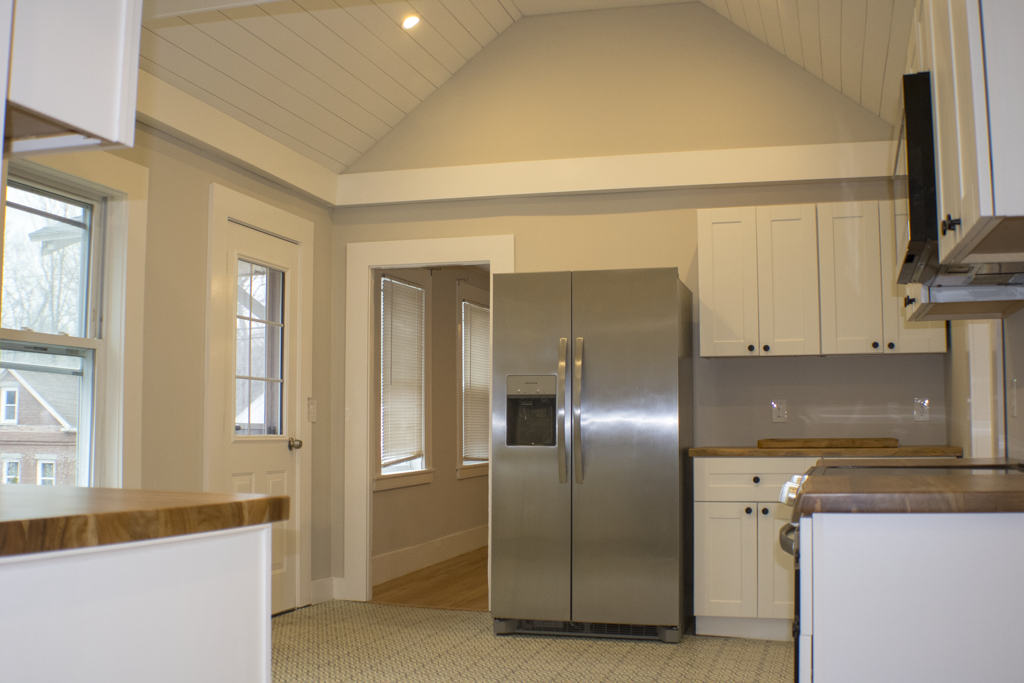 250 Ashburnham St - Photo 2 of 21