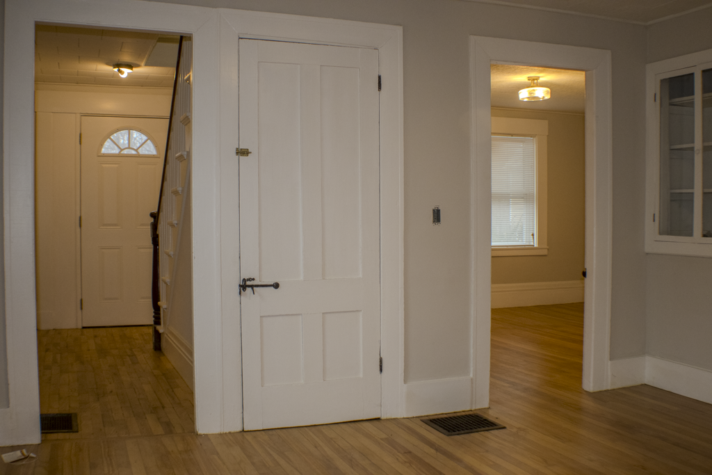 250 Ashburnham St - Photo 7 of 21