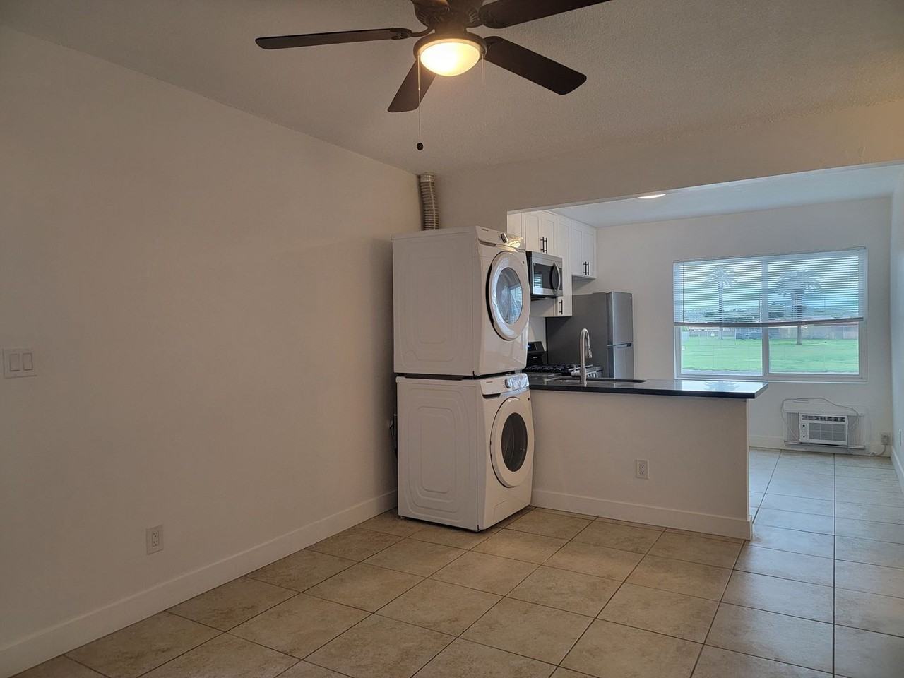 4707 Rosemead Blvd #E1 - Photo 5 of 7
