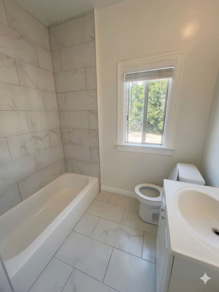 2723 San Marino St #12A - Photo 5 of 10
