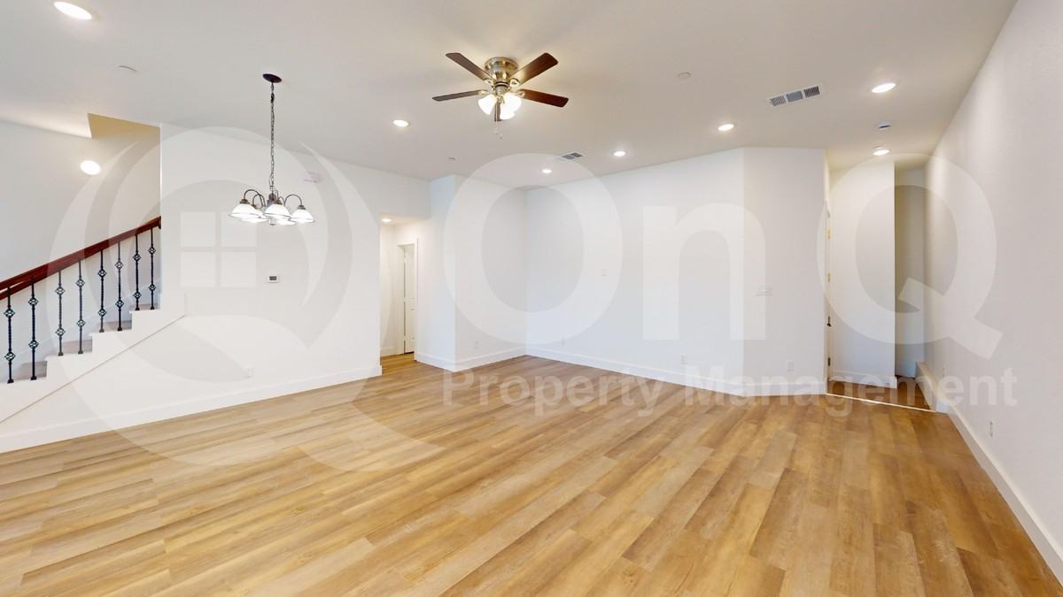 369 Mule Deer Mews - Photo 6 of 24