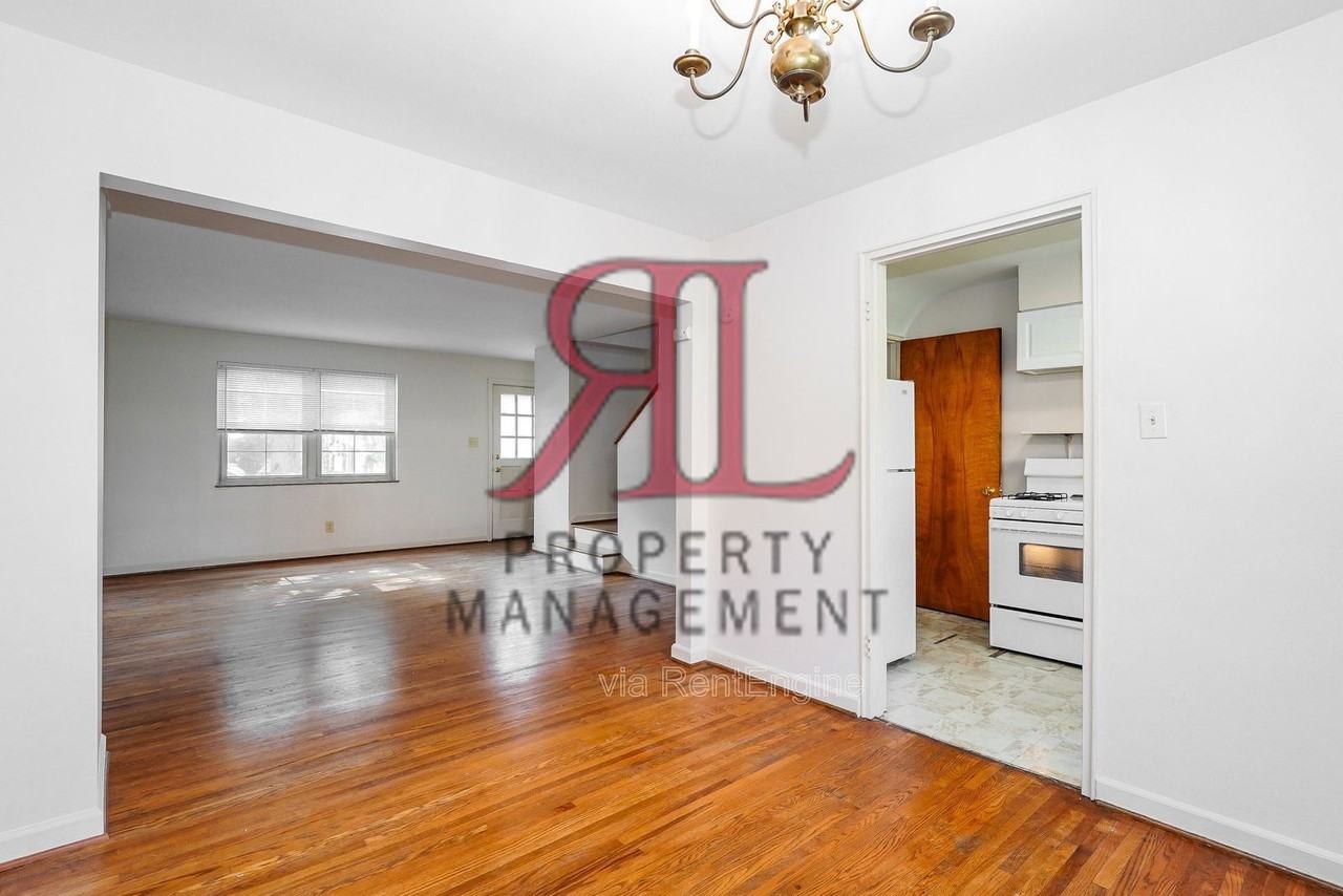 1799 Kings Ct - Photo 4 of 18