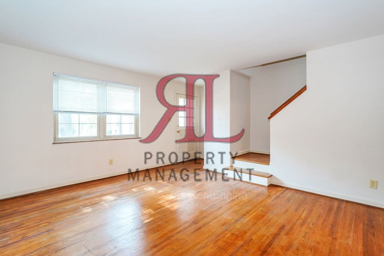 1799 Kings Ct - Photo 5 of 18
