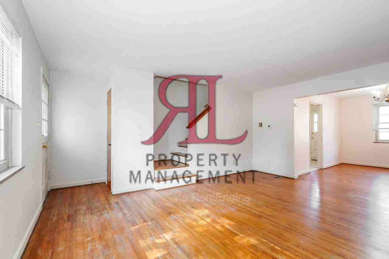 1799 Kings Ct #E - Photo 7 of 15