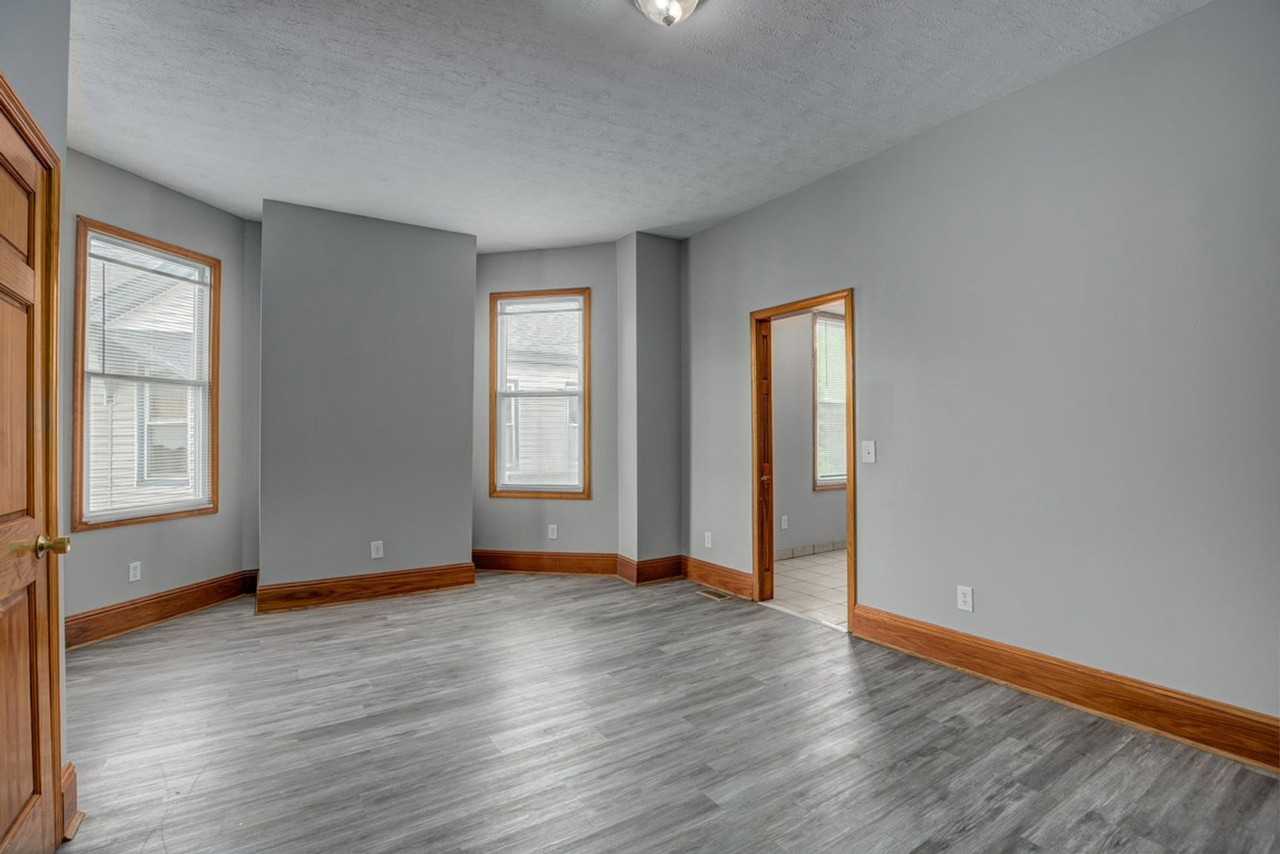 1807 Madison Ave #2 - Photo 3 of 12