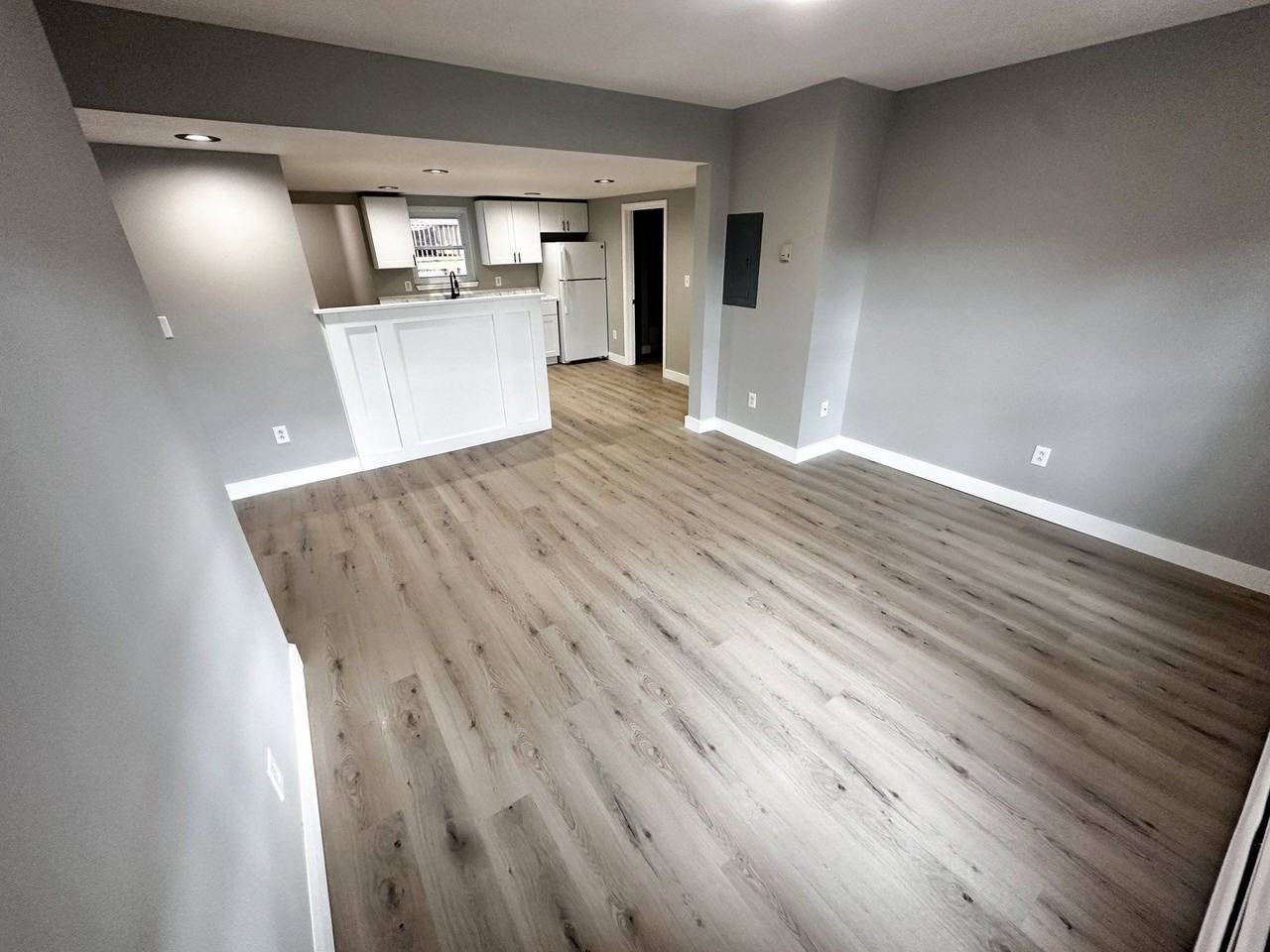 330 Lowell St #2R - Photo 5 of 15