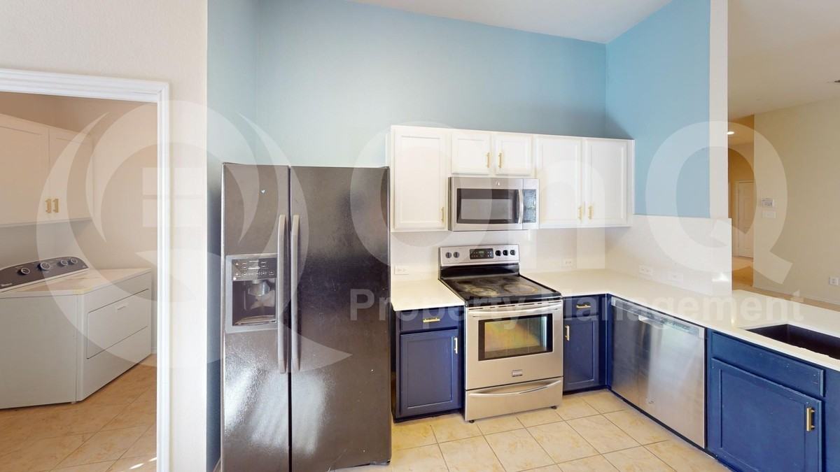 12616 Seagull Way - Photo 3 of 19