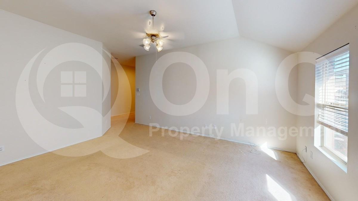 12616 Seagull Way - Photo 7 of 19