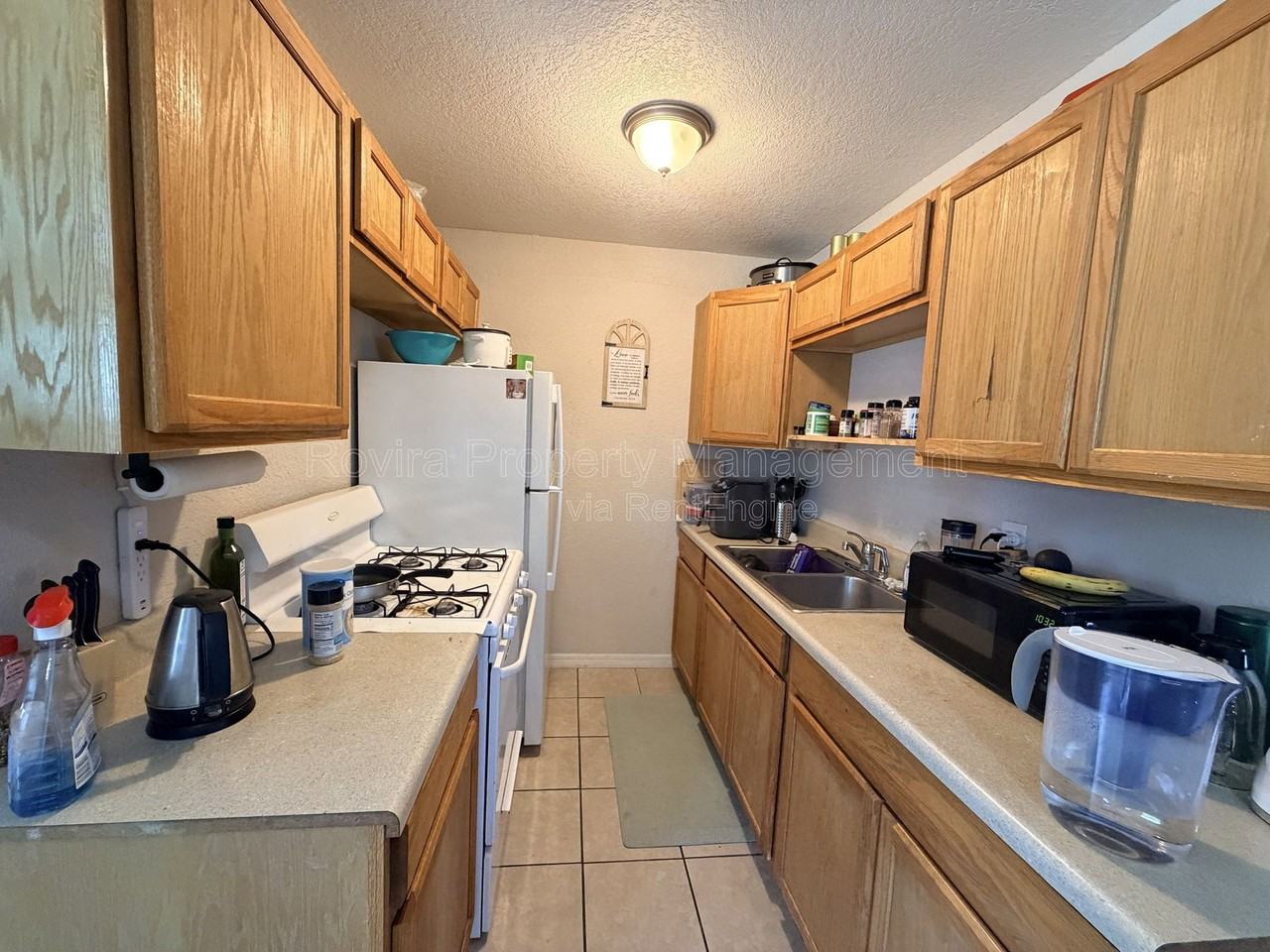 5601 Bryson Dr - Photo 5 of 12