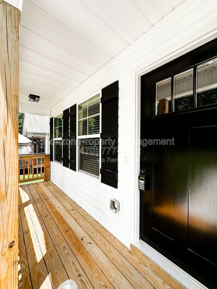3475 Monterey St - Photo 2 of 24