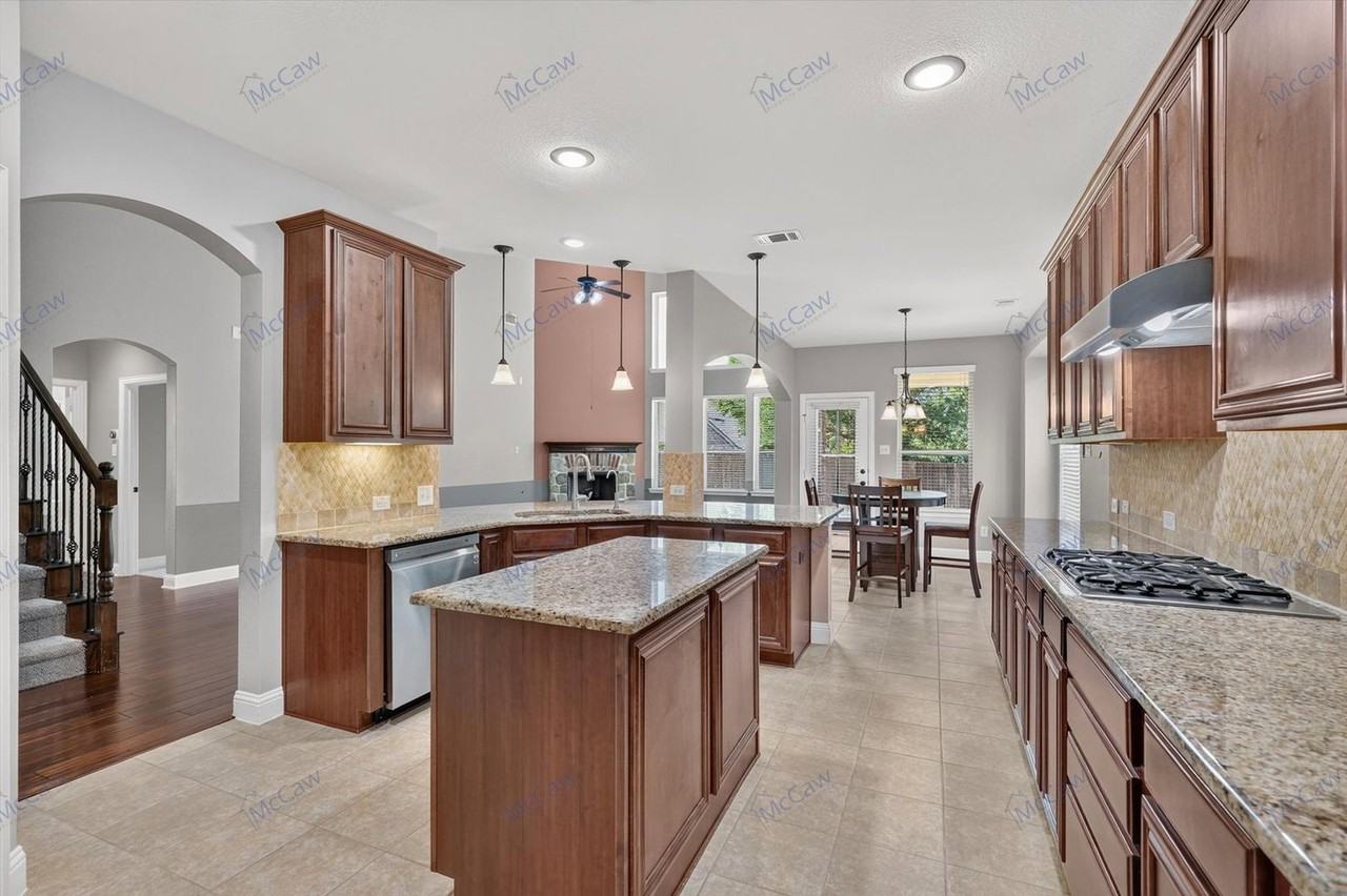 3617 Bella Vista Dr - Photo 6 of 23