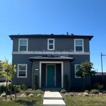 2090 Daimler St - Photo 1 of 1