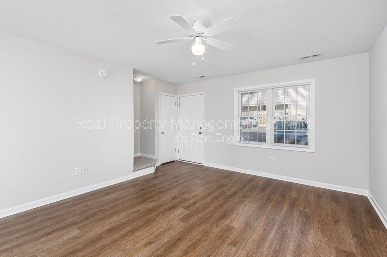 1009 Seth Dr #508 - Photo 4 of 15