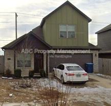 3217 Sw Hillstone Ave - Photo 1 of 1