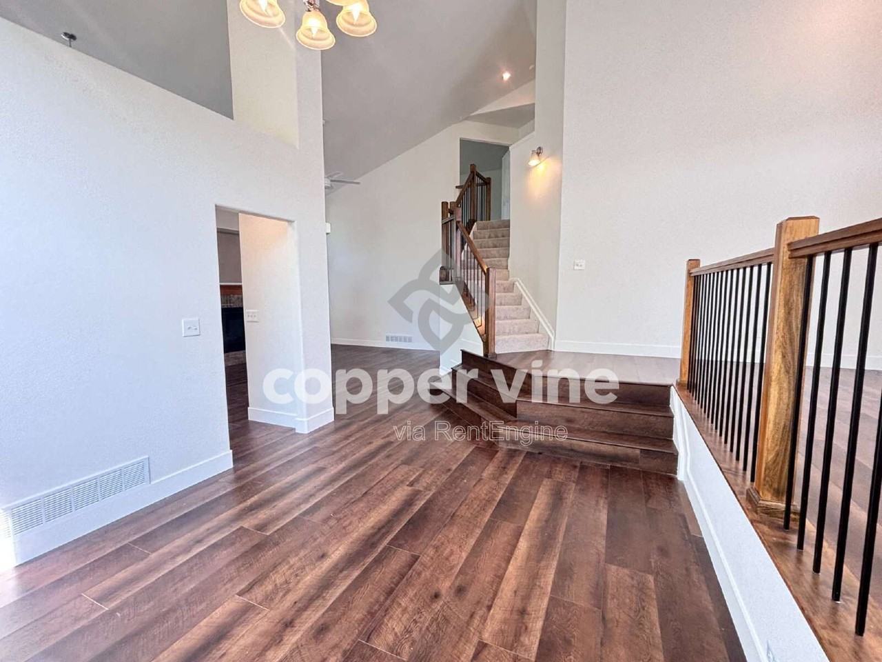 13403 Antlers St - Photo 6 of 37